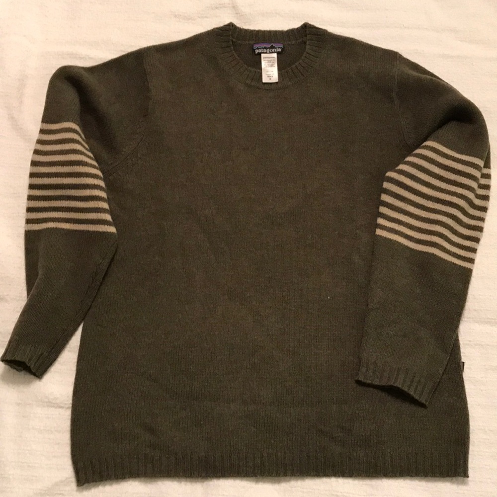 Men’s Patagonia Green Sweater. Wool/nylon. Medium